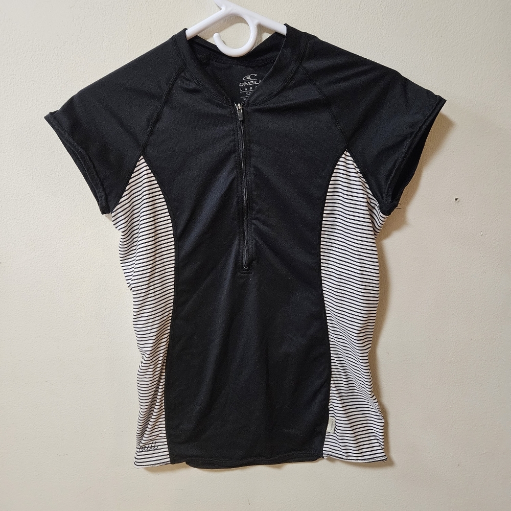 O'Neill Front Zip Cap Sleeve Rash Guard Top Women Black/Coastal large